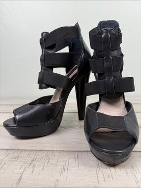 🔥Steve Madden Black Strappy Gladiator Platform Heels Y2K Vintage Aesthetic
